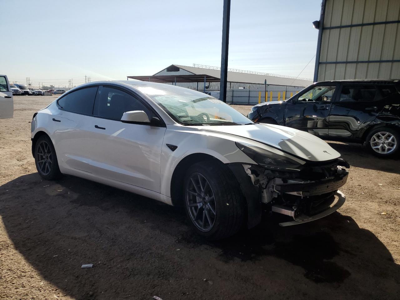 2022 TESLA MODEL 3 - Image 4