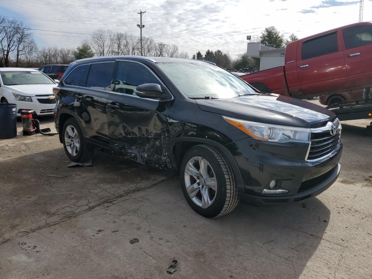2015 TOYOTA HIGHLANDER - Фото 4