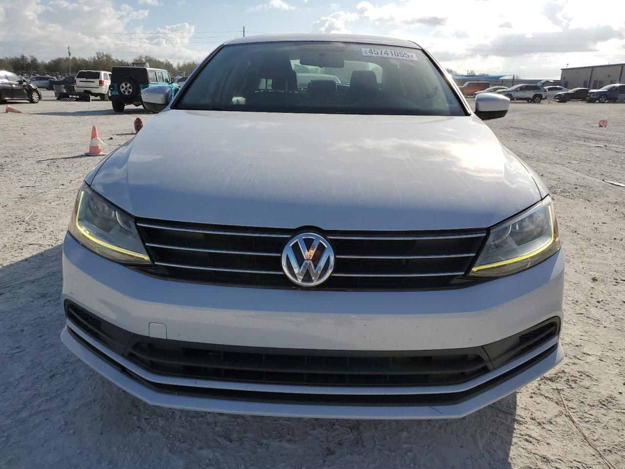 2017 VOLKSWAGEN JETTA S - Image 5