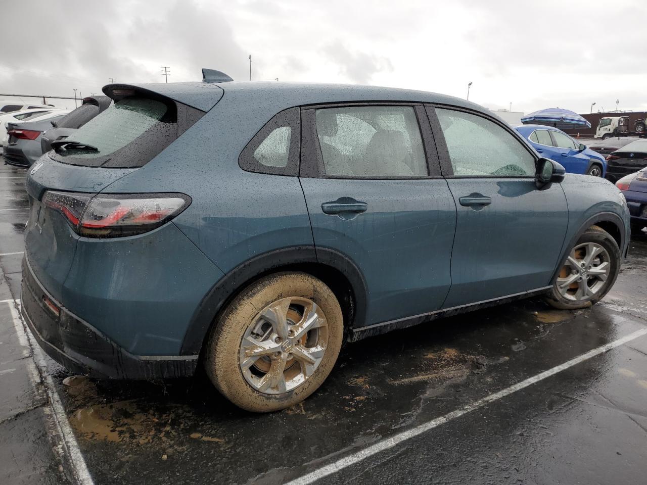 2025 HONDA HR-V LX - Image 3