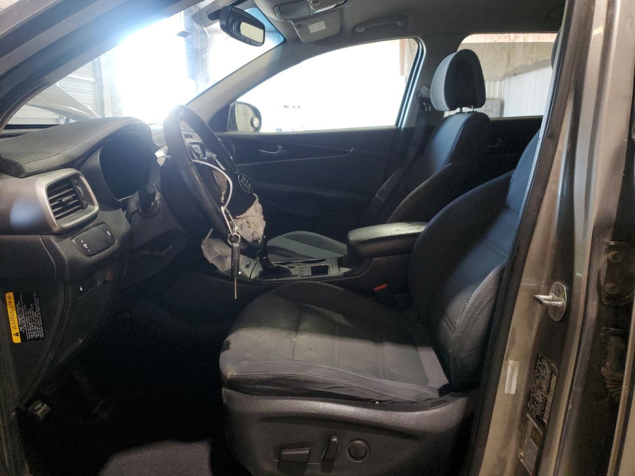 2016 KIA SORENTO LX - Image 7