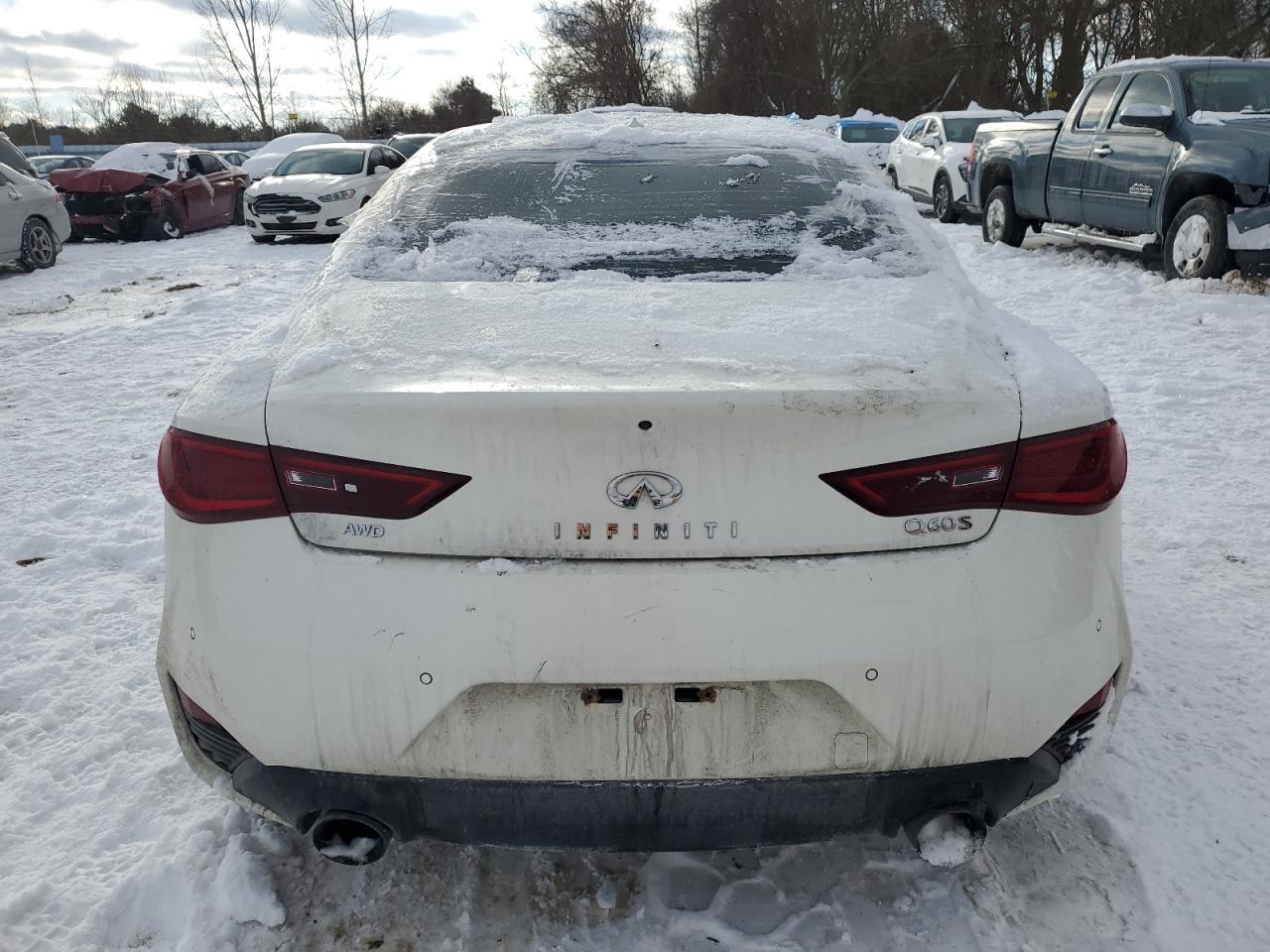 2017 INFINITI Q60 RED SP - Image 6