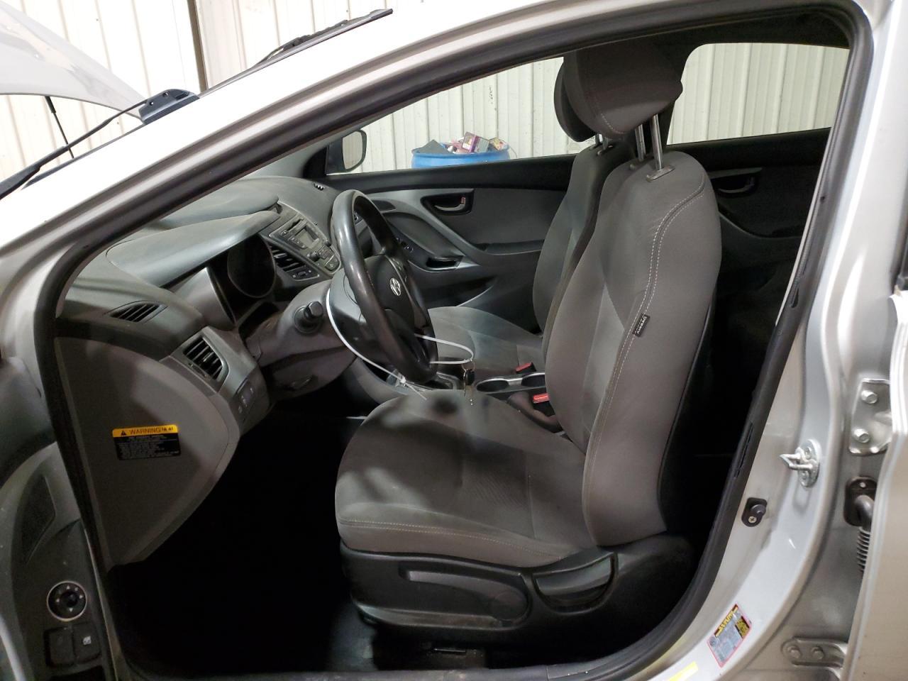 2014 HYUNDAI ELANTRA SE - Фото 7