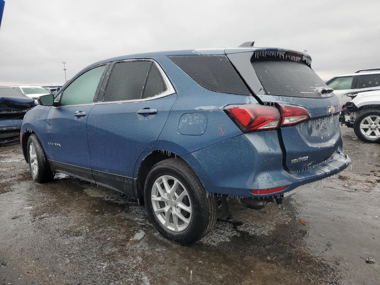 2024 CHEVROLET EQUINOX LT - Фото 2