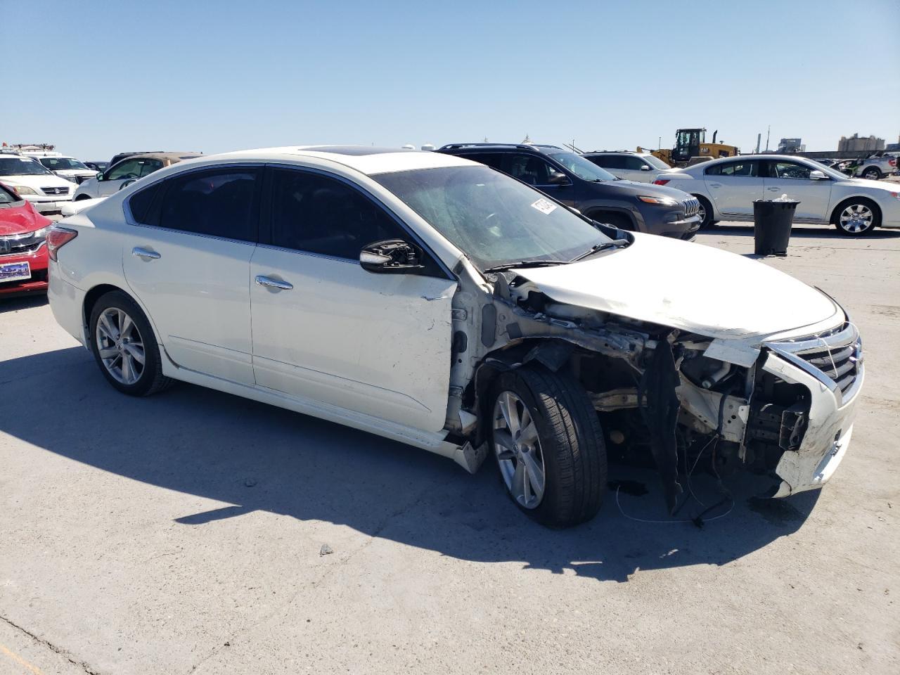 2015 NISSAN ALTIMA 2.5 - Фото 4