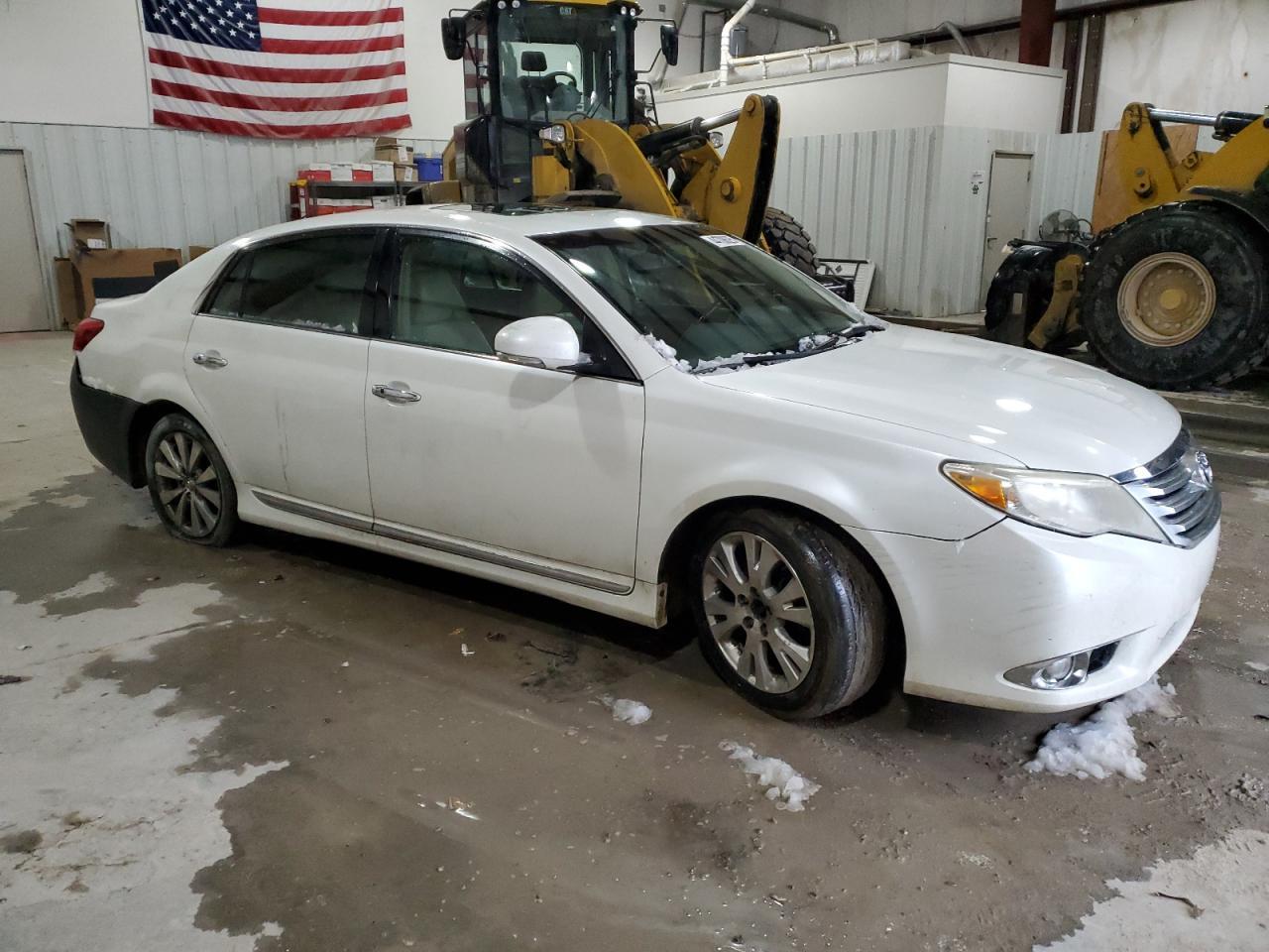 2011 TOYOTA AVALON BAS - Фото 4