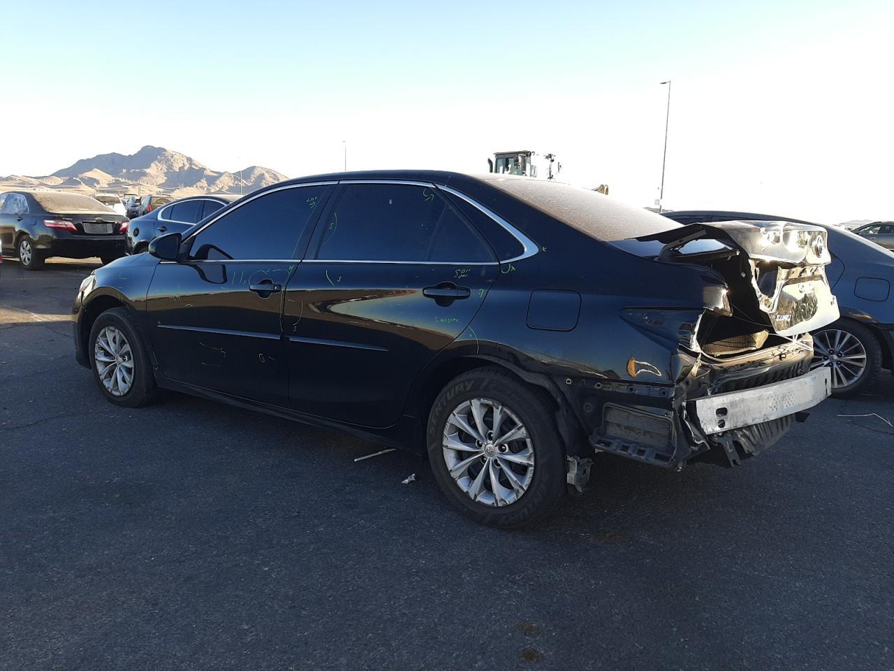 2016 TOYOTA CAMRY LE - Фото 2