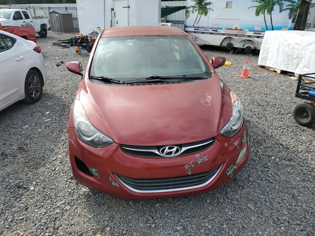 2013 HYUNDAI ELANTRA GL - Image 5