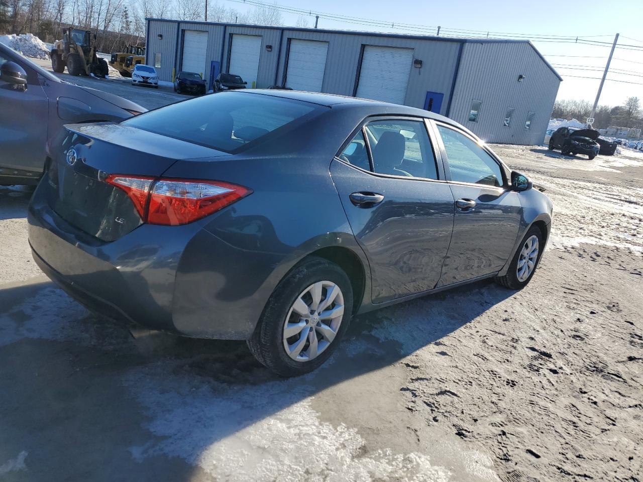 2015 TOYOTA COROLLA L - Фото 3