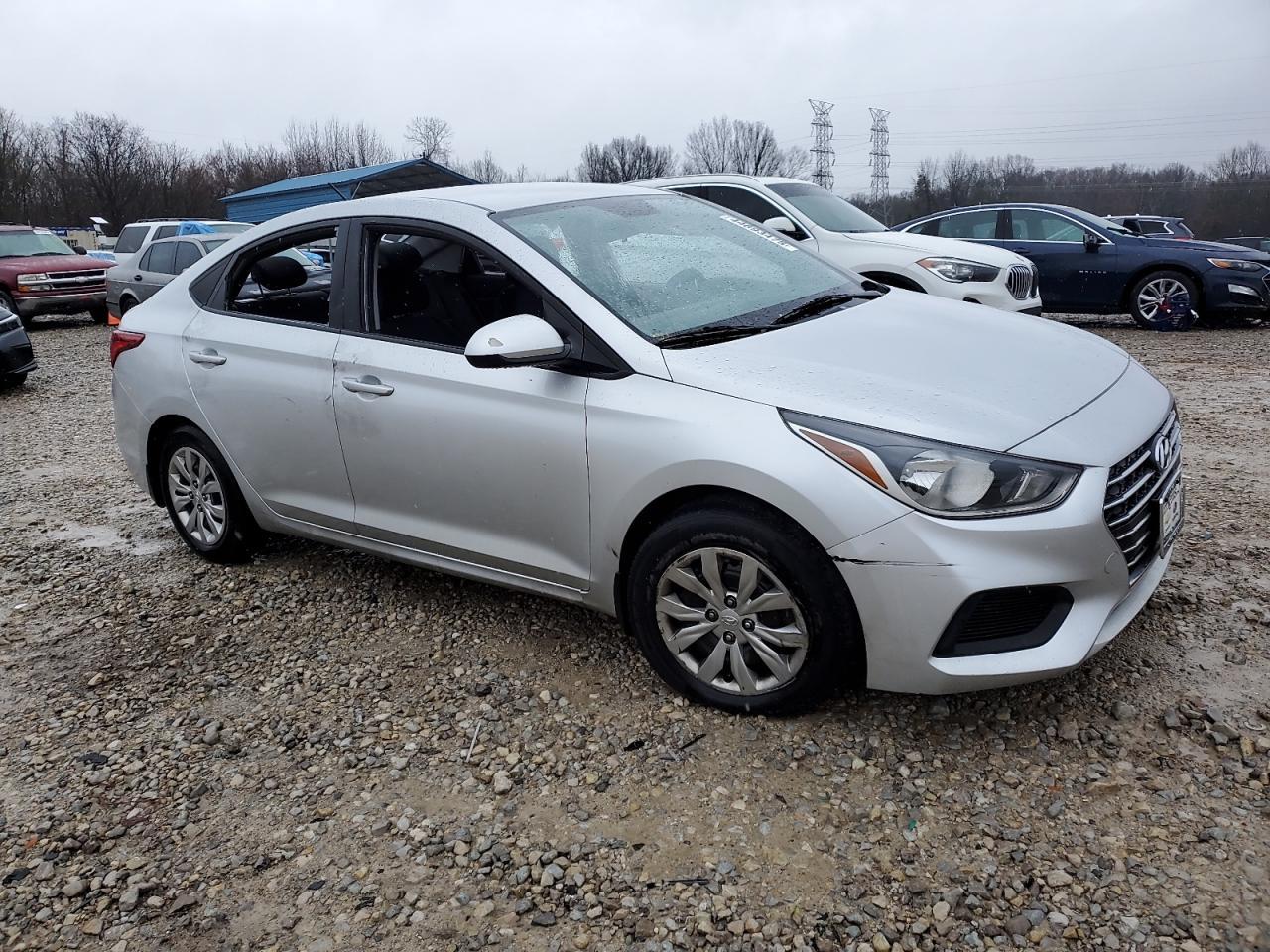 2019 HYUNDAI ACCENT SE - Фото 4