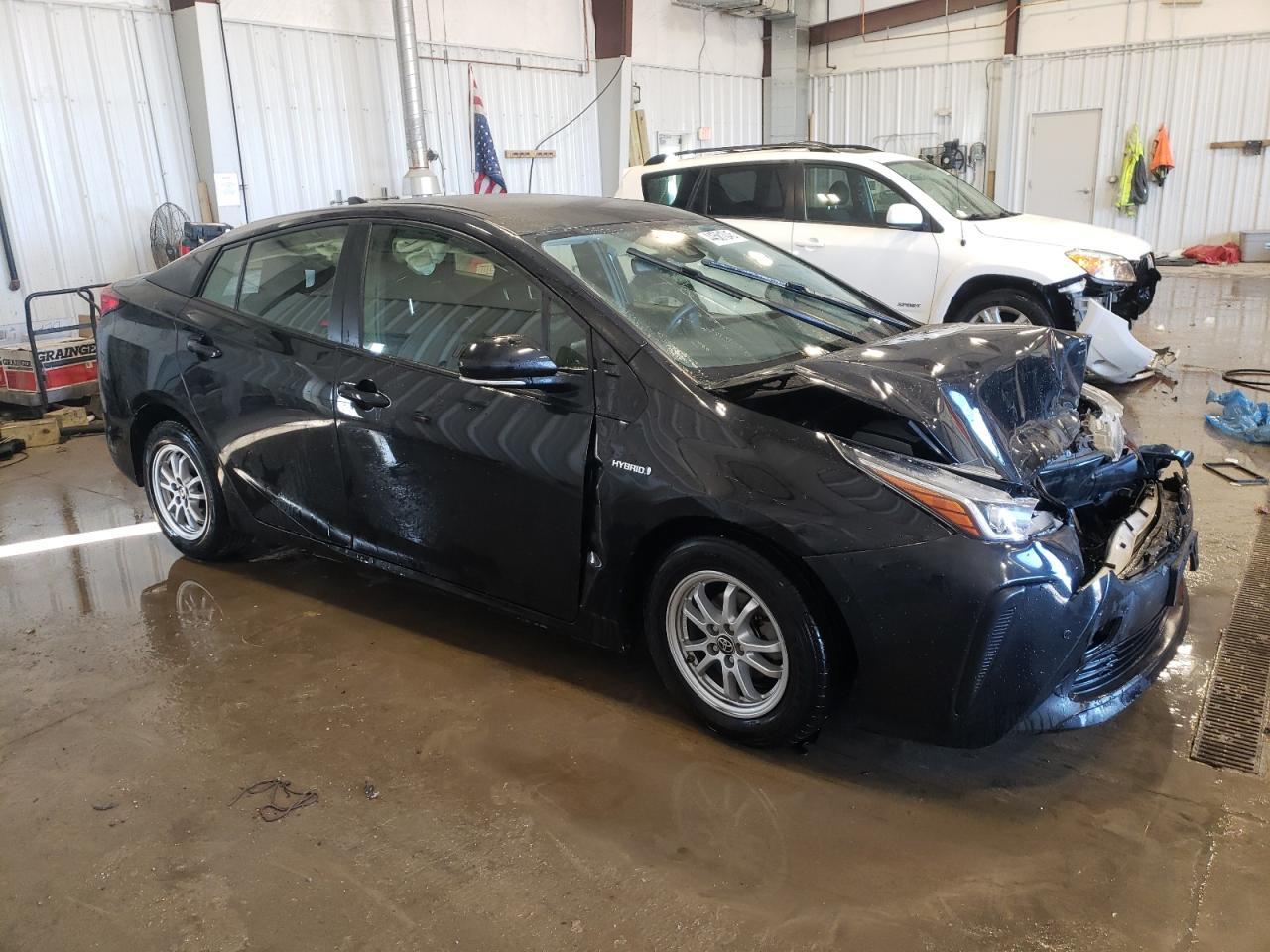 2019 TOYOTA PRIUS - Image 4