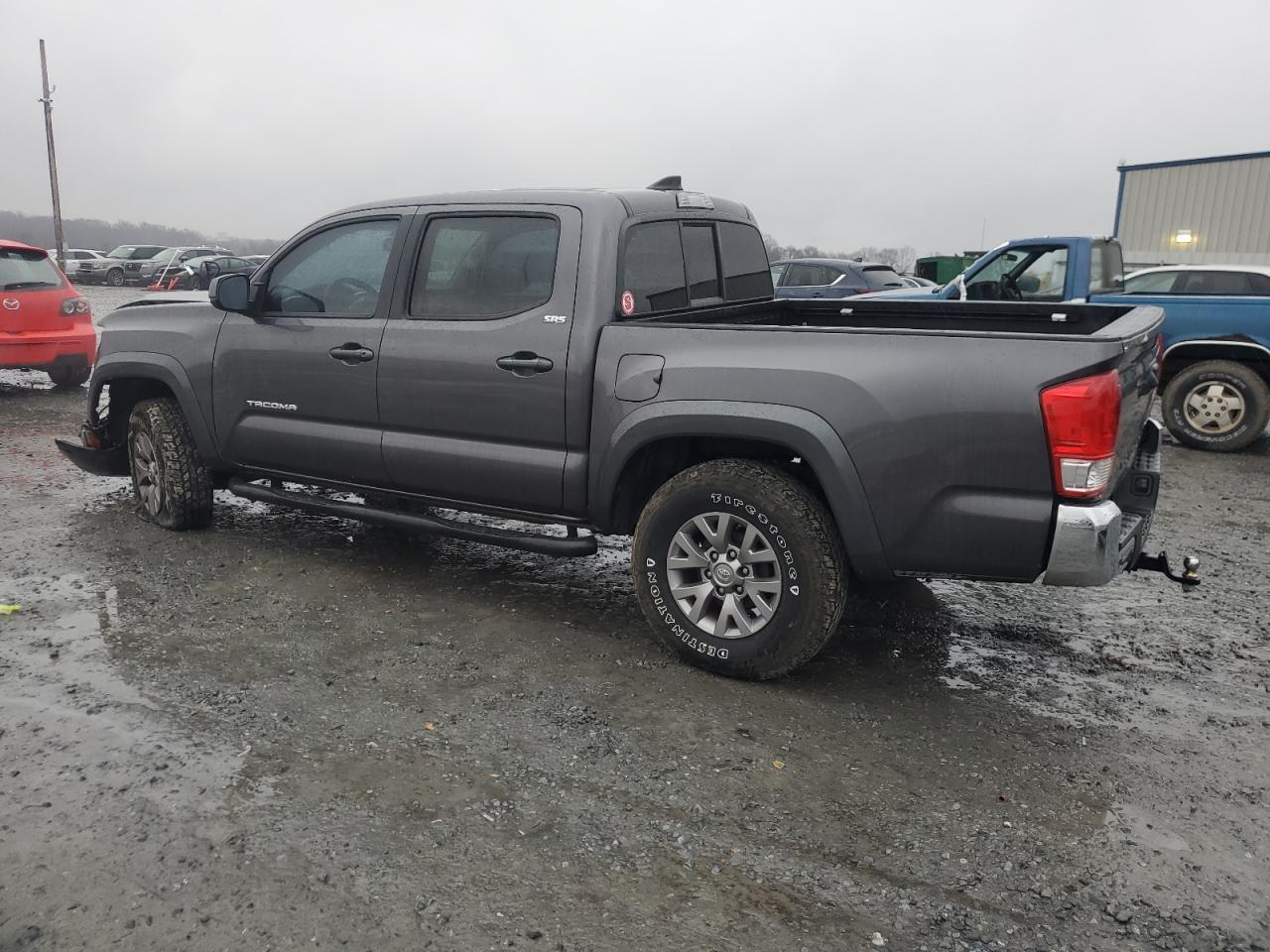 2017 TOYOTA TACOMA DOU - Фото 2