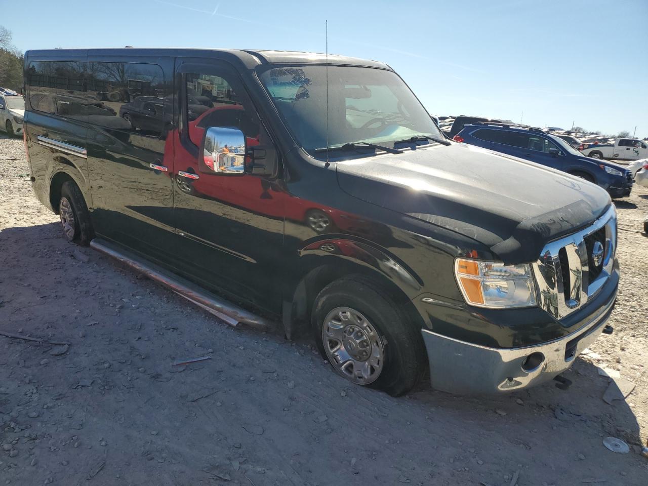 2015 NISSAN NV 3500 S - Фото 4