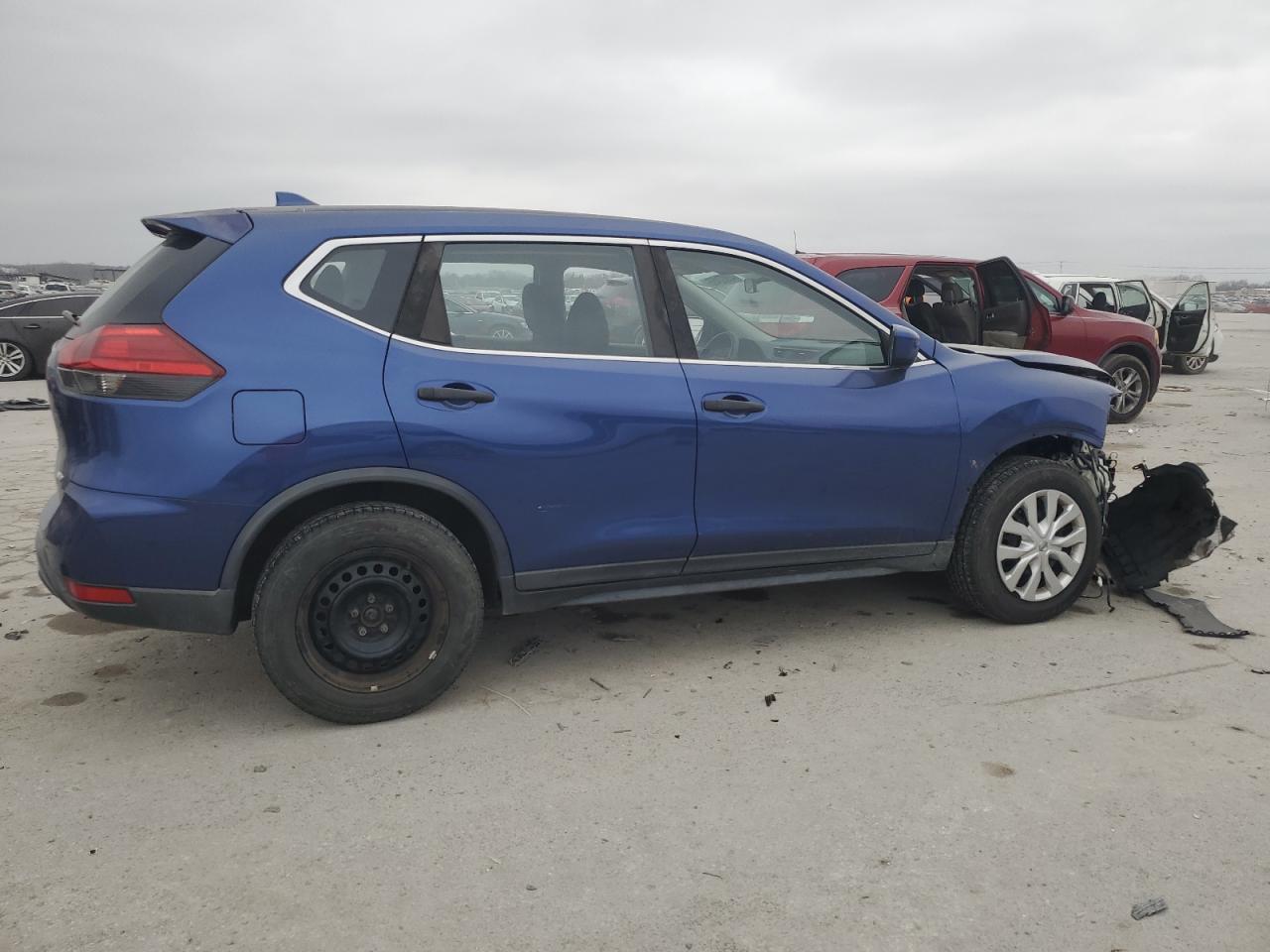 2017 NISSAN ROGUE S - Image 3