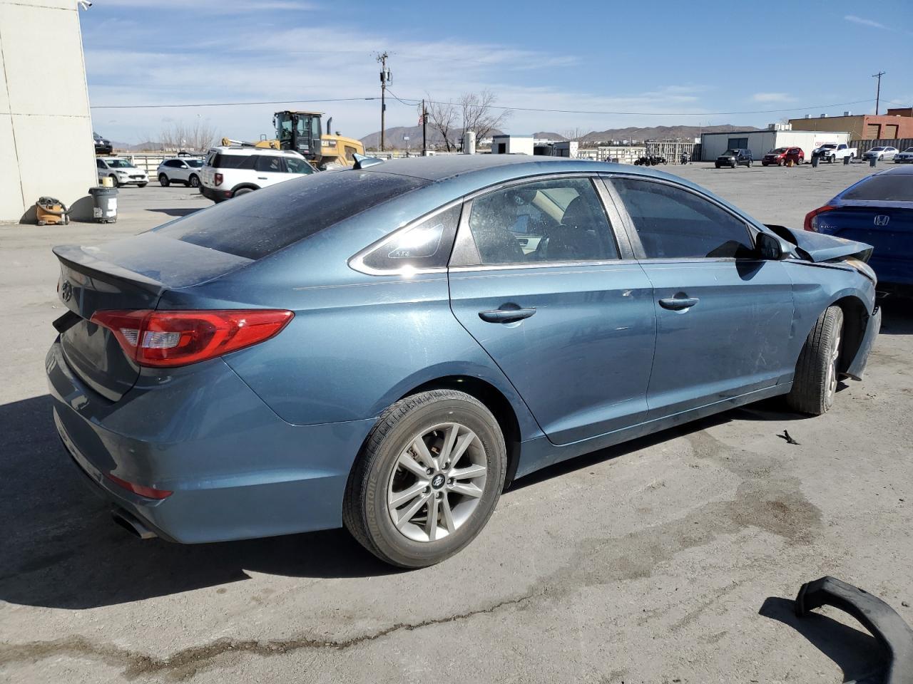 2017 HYUNDAI SONATA SE - Фото 3