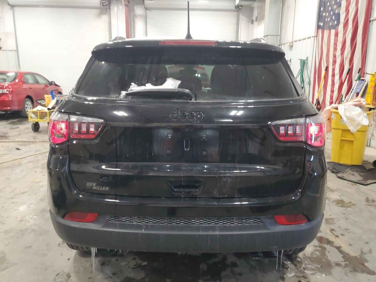 2020 JEEP COMPASS LA - Фото 6