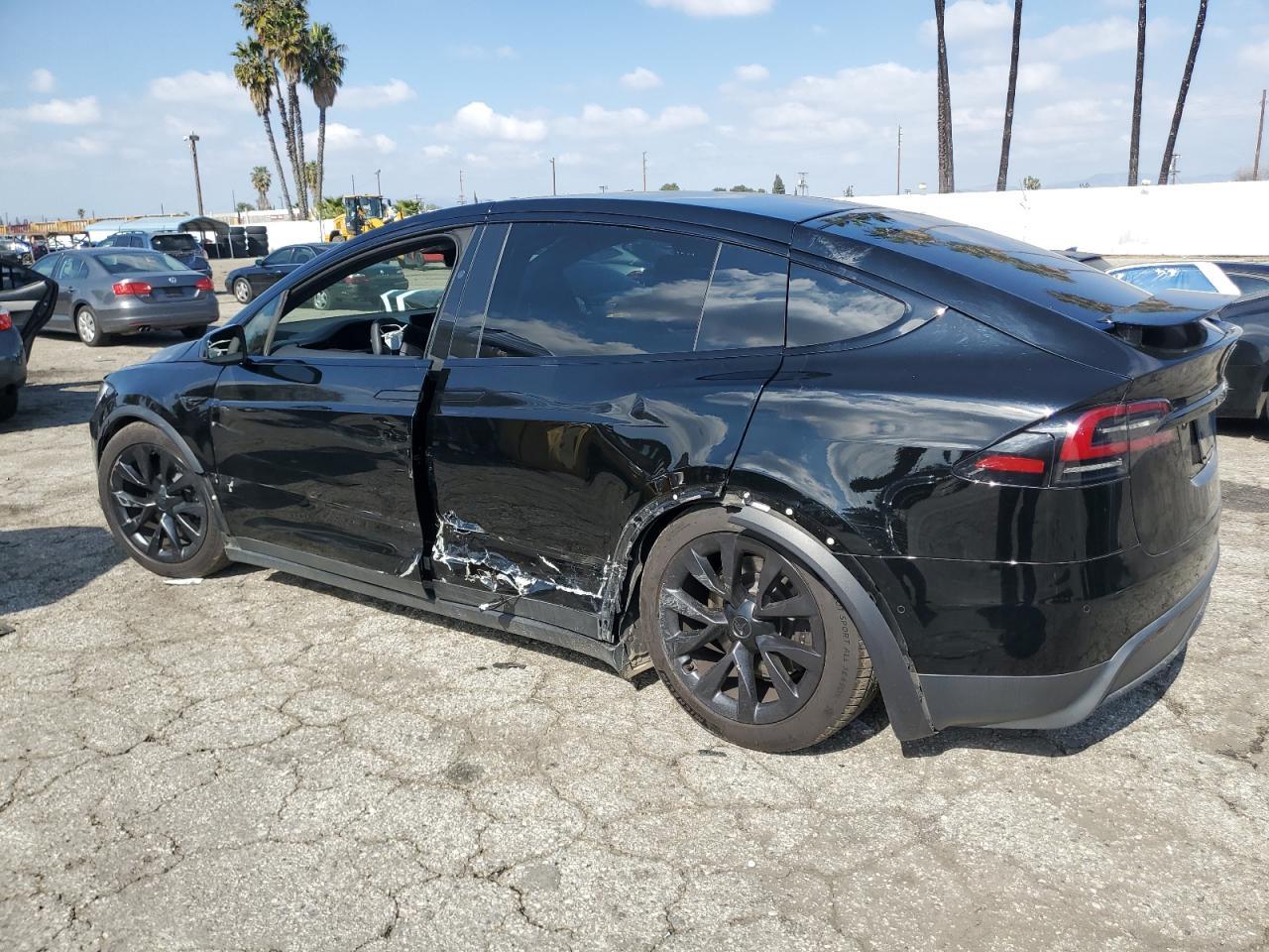 2023 TESLA MODEL X - Image 2