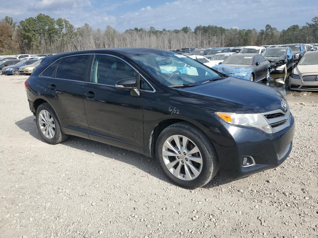 2013 TOYOTA VENZA LE - Image 4