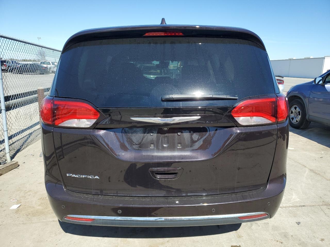 2017 CHRYSLER PACIFICA T - Фото 6
