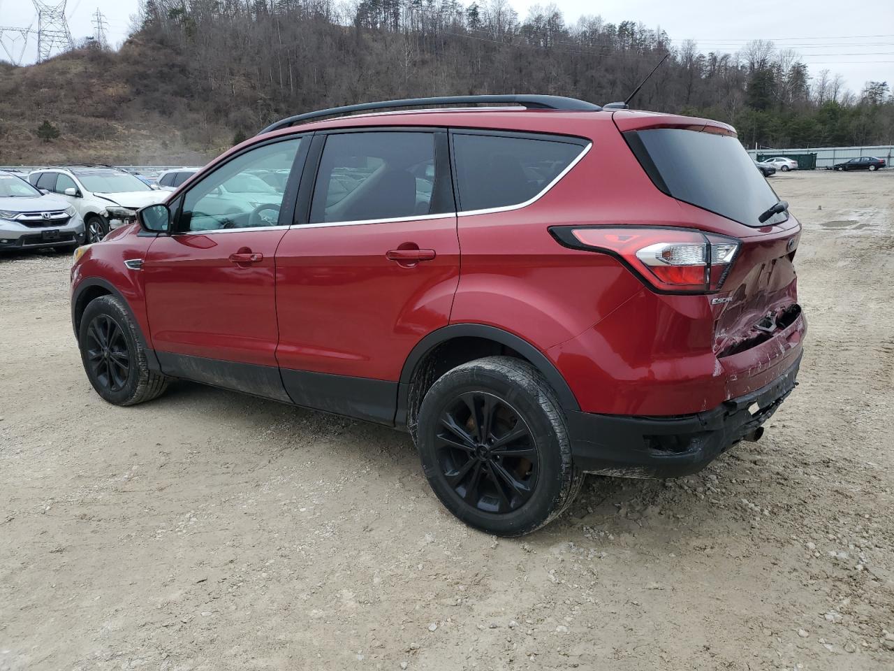 2017 FORD ESCAPE SE - Image 2