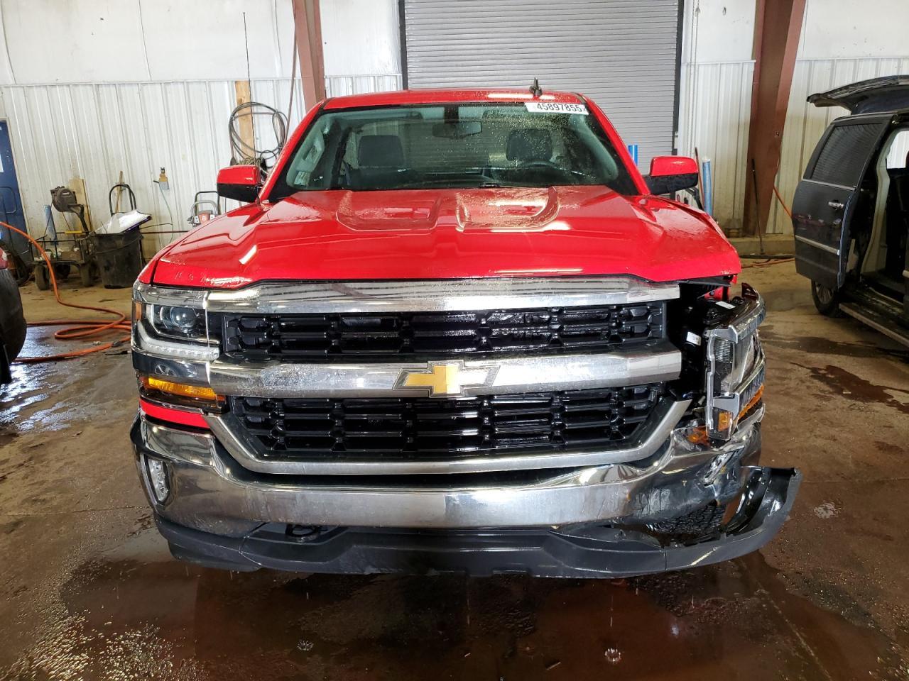 2017 CHEVROLET SILVERADO - Image 5