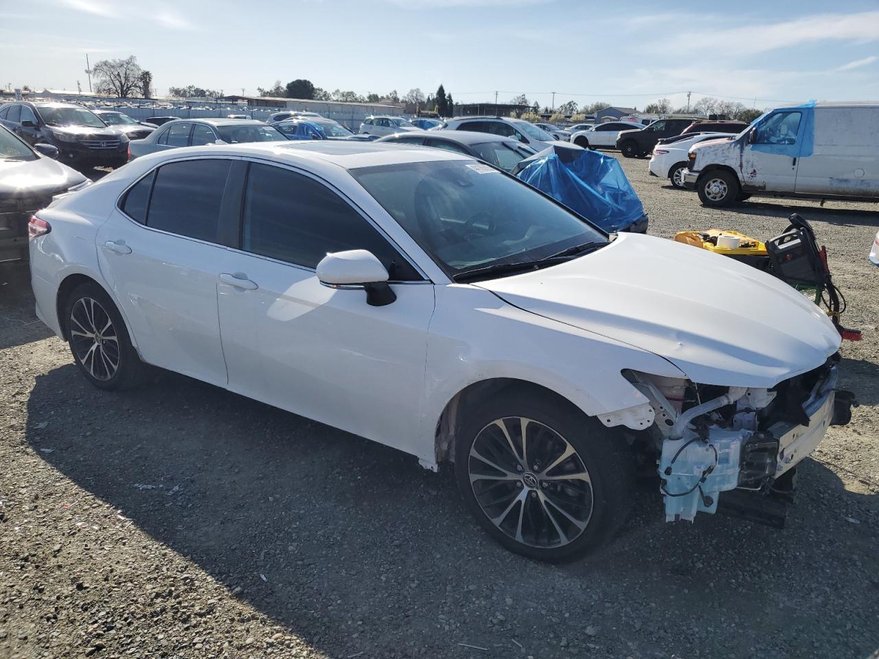 2020 TOYOTA CAMRY SE - Image 4