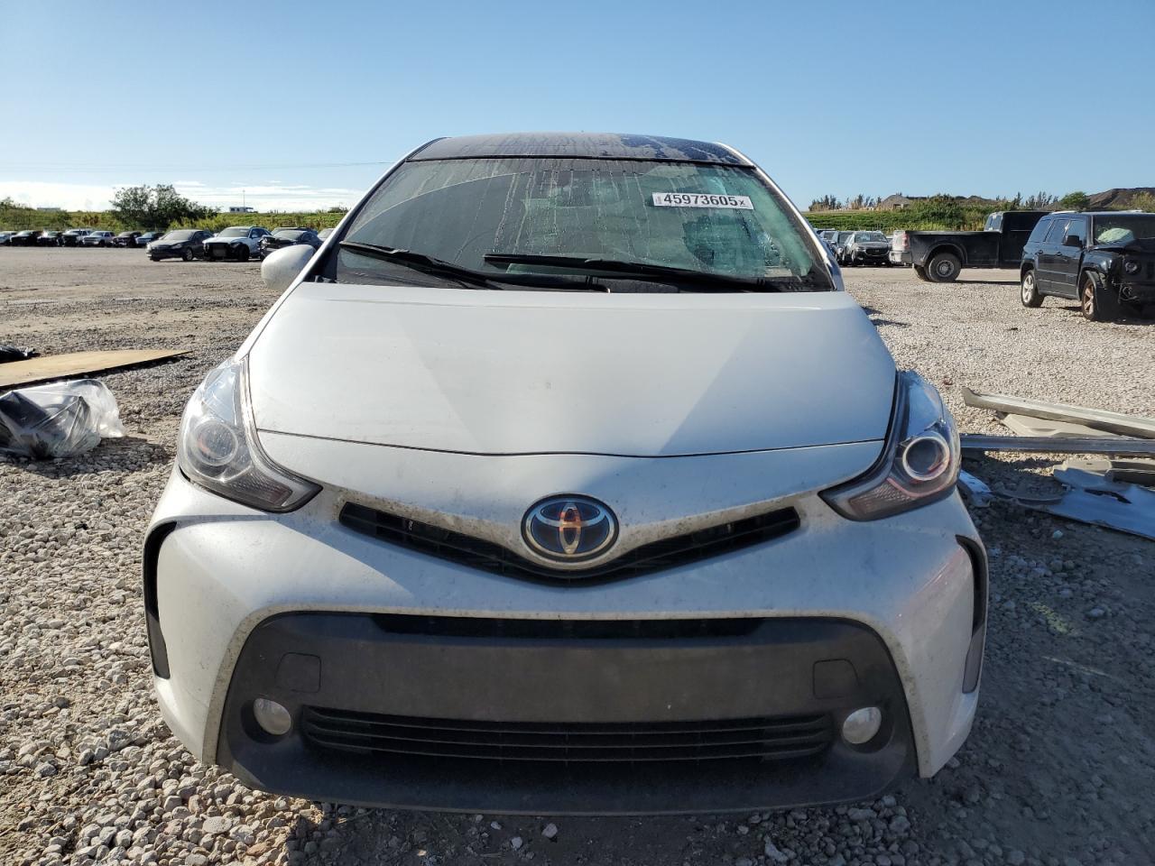 2016 TOYOTA PRIUS V - Фото 5