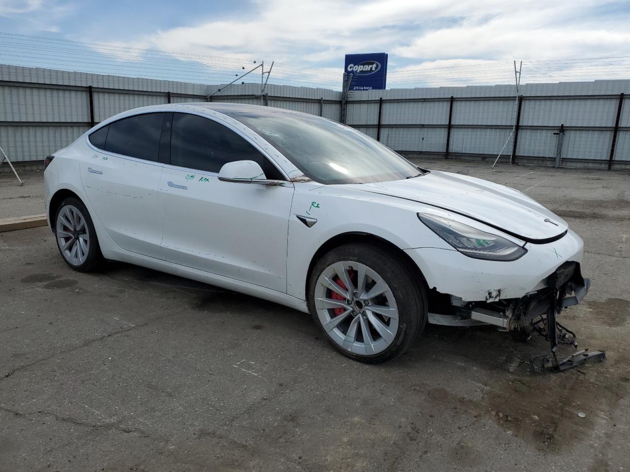 2019 TESLA MODEL 3 - Image 4