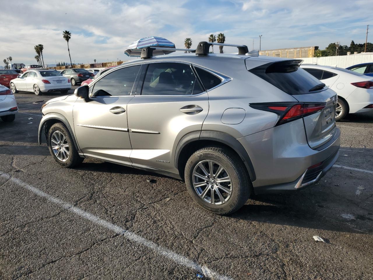 2020 LEXUS NX 300H BA - Фото 2