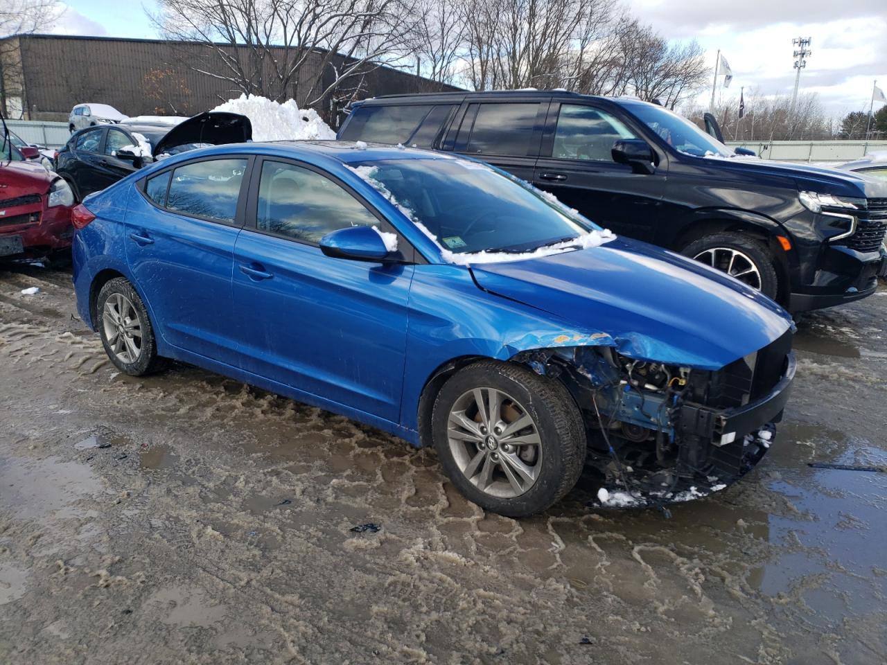 2017 HYUNDAI ELANTRA SE - Image 4