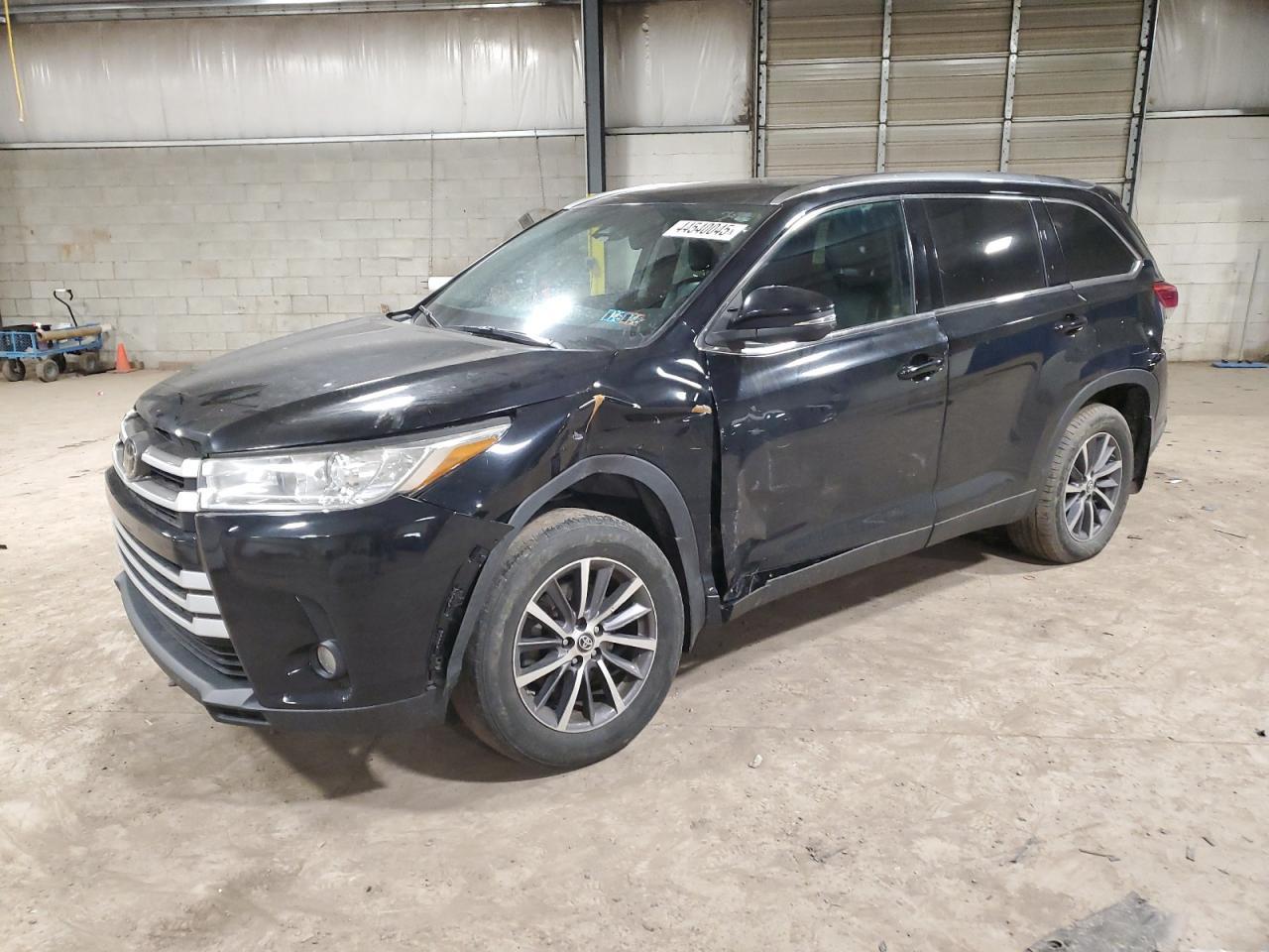 2019 TOYOTA HIGHLANDER
