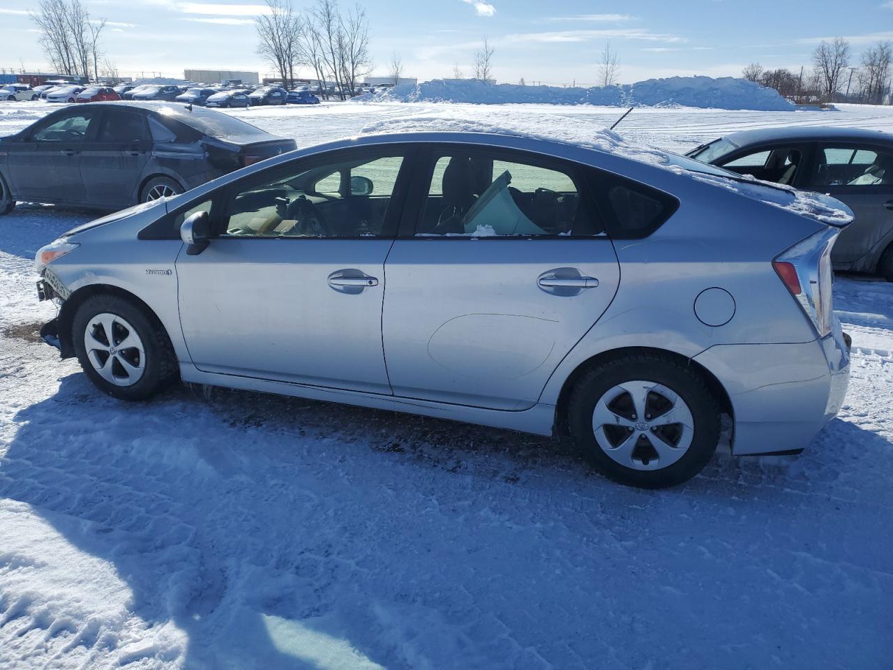 2015 TOYOTA PRIUS - Фото 2