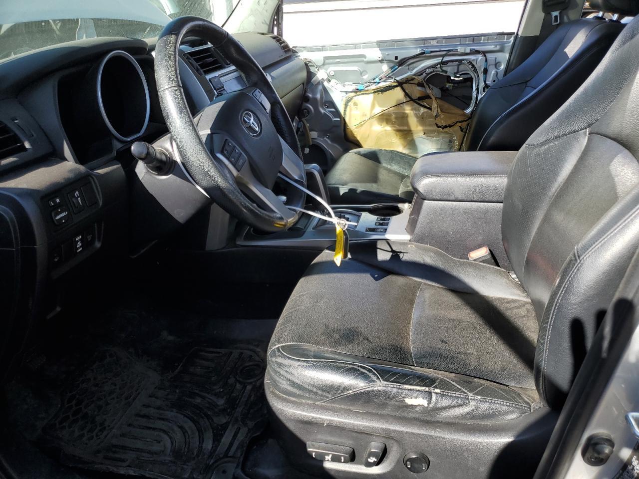 2011 TOYOTA 4RUNNER SR - Image 7