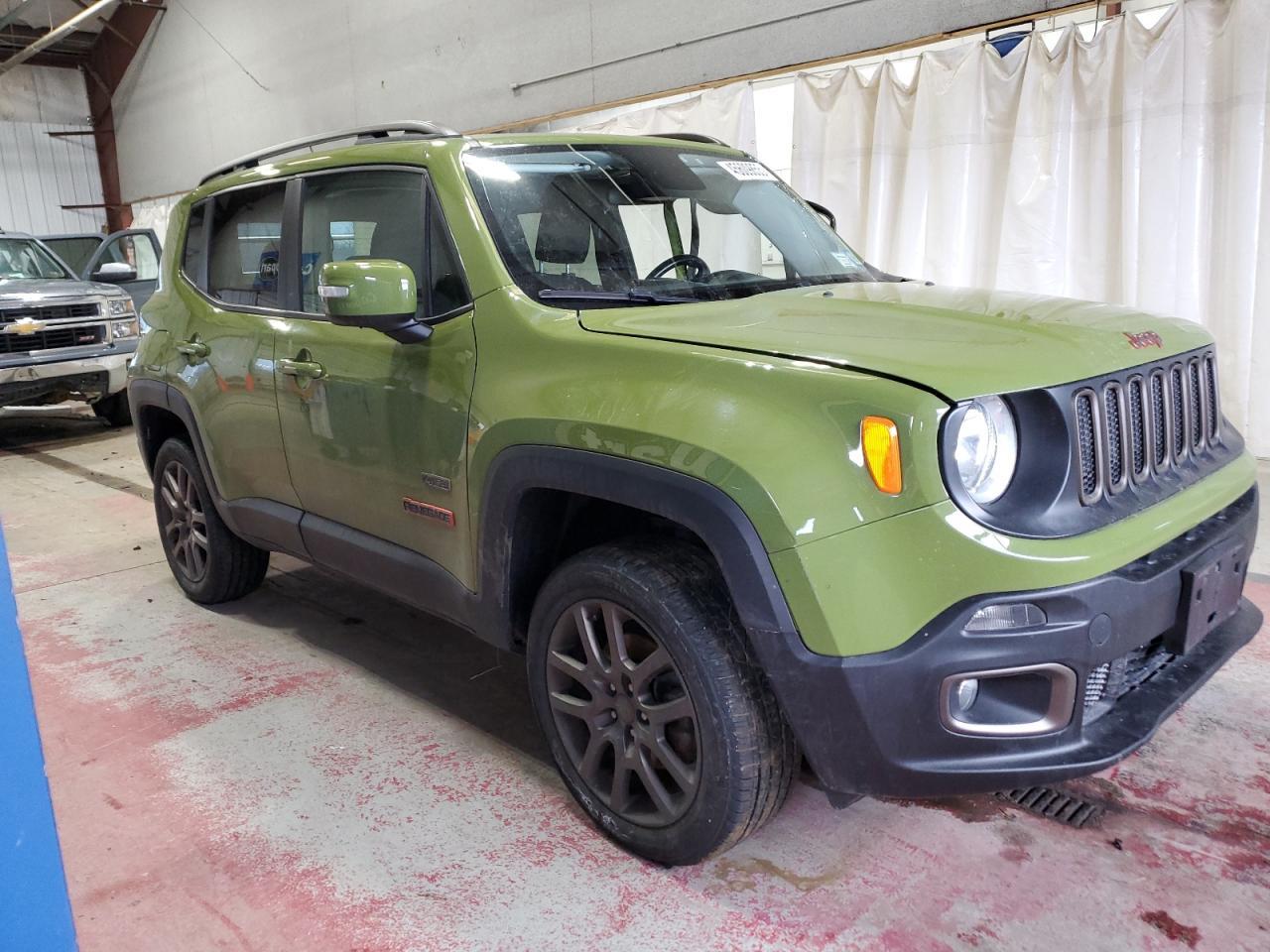 2016 JEEP RENEGADE L - Image 4