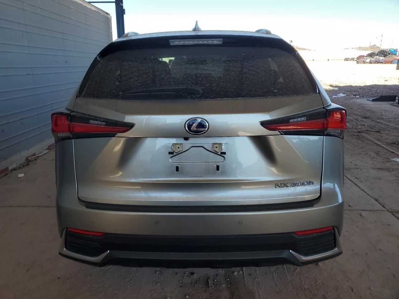 2020 LEXUS NX 300H - Фото 6