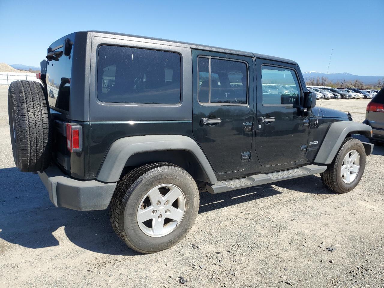2012 JEEP WRANGLER U - Image 3