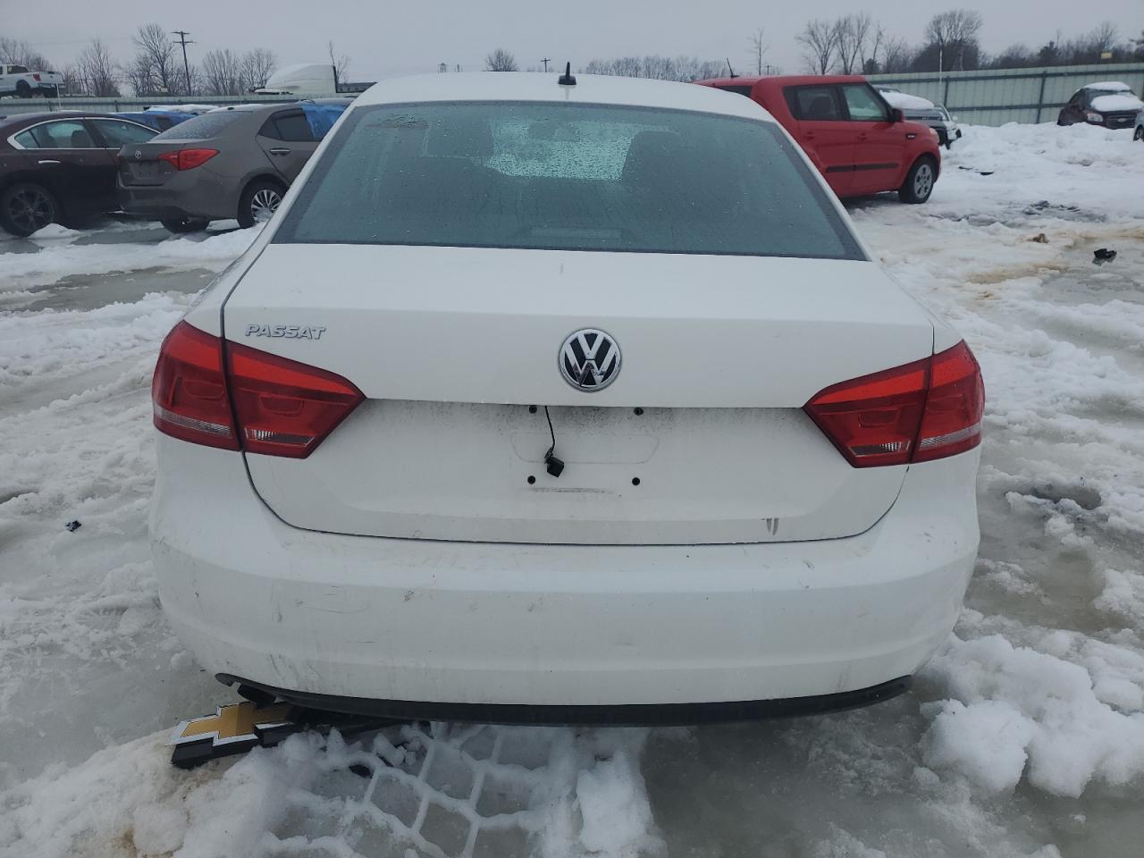 2014 VOLKSWAGEN PASSAT S - Фото 6