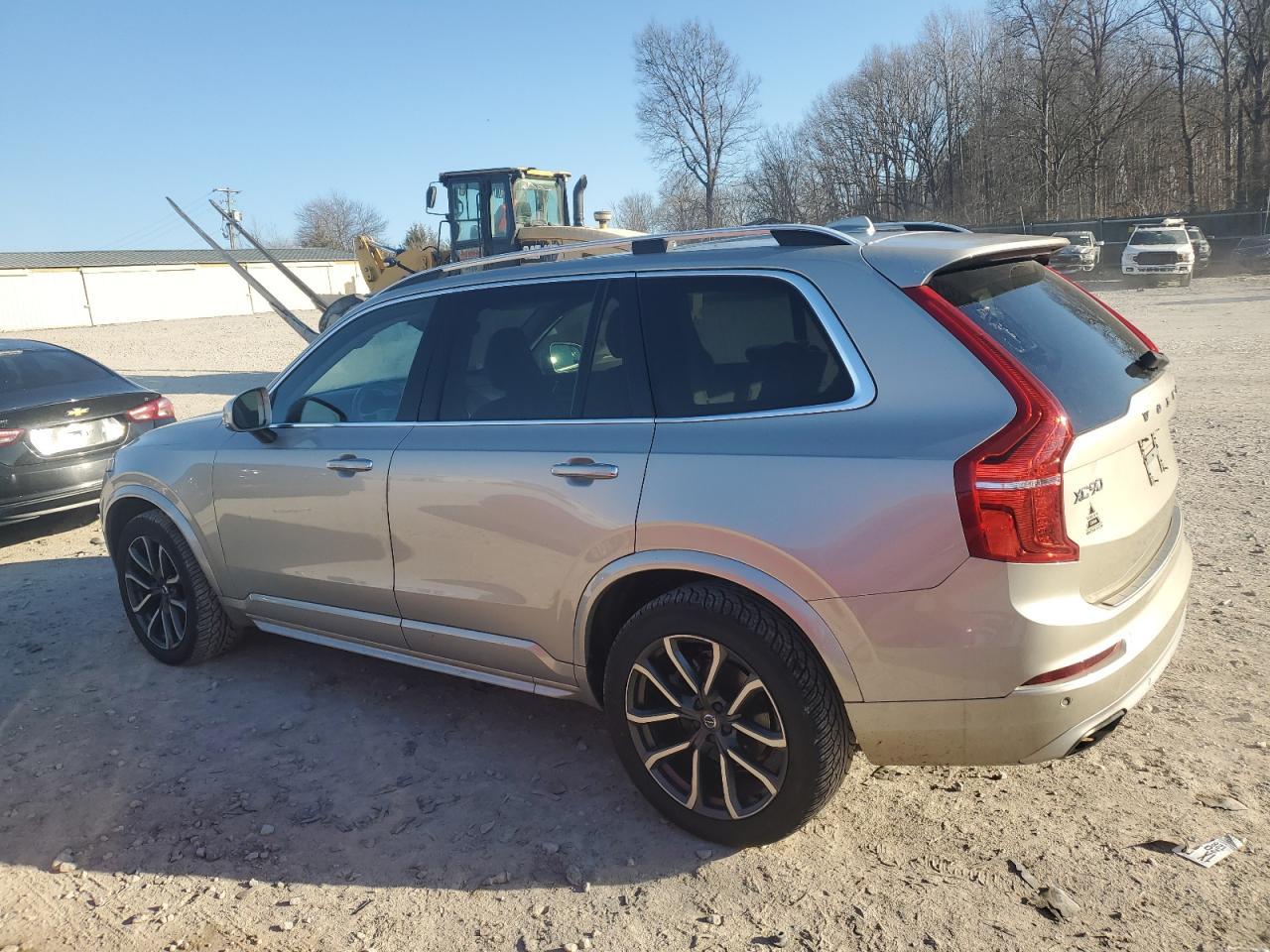 2016 VOLVO XC90 T6 - Image 2