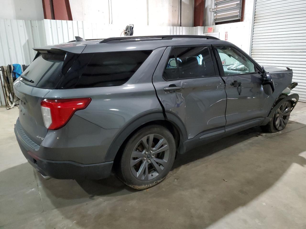 2022 FORD EXPLORER X - Image 3