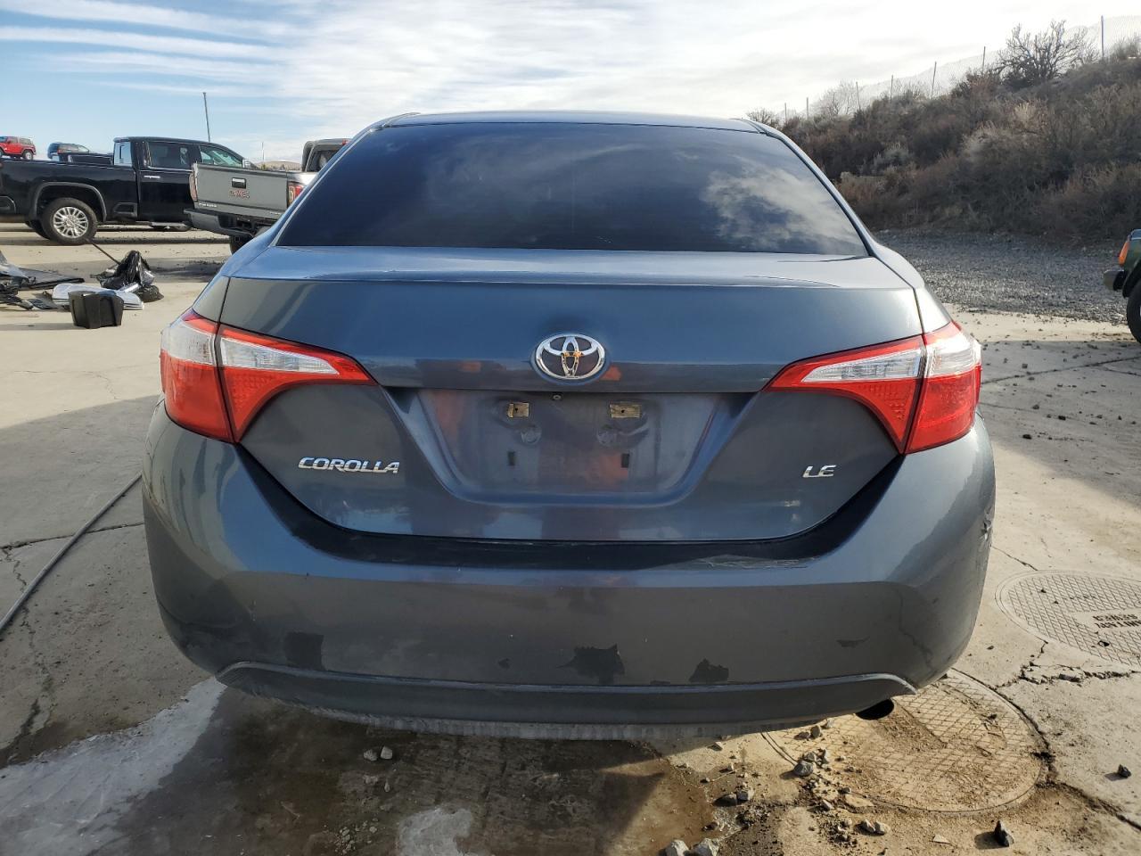 2015 TOYOTA COROLLA L - Image 6