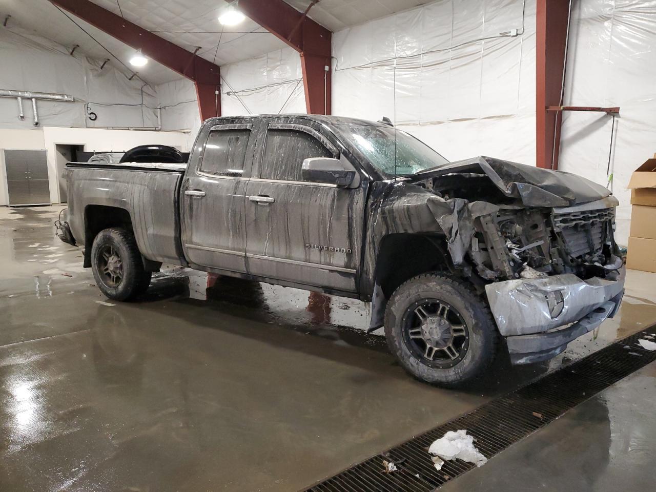 2017 CHEVROLET SILVERADO - Image 4