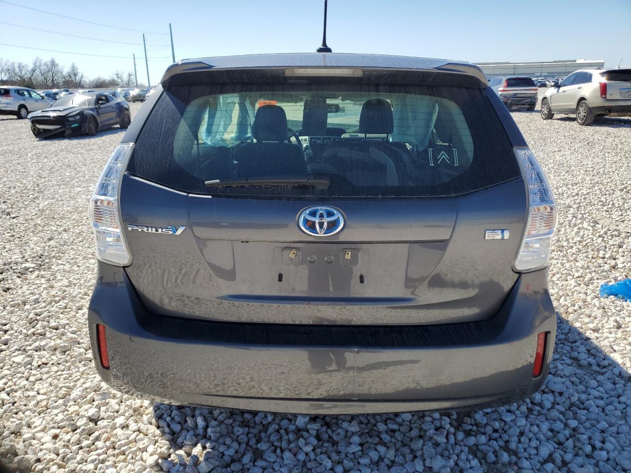 2013 TOYOTA PRIUS V - Image 6