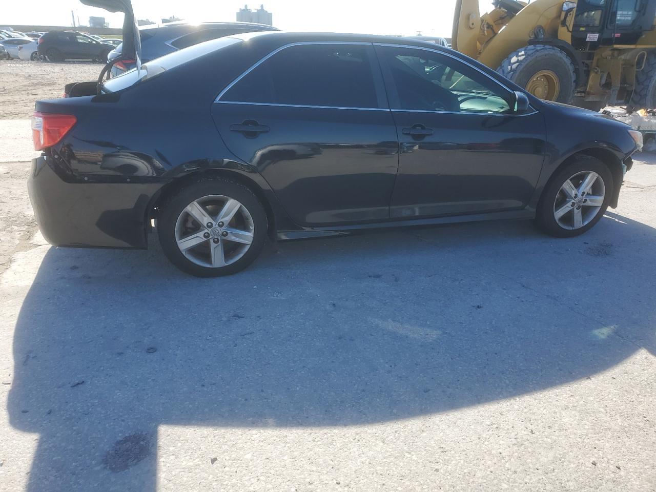 2012 TOYOTA CAMRY BASE - Фото 3