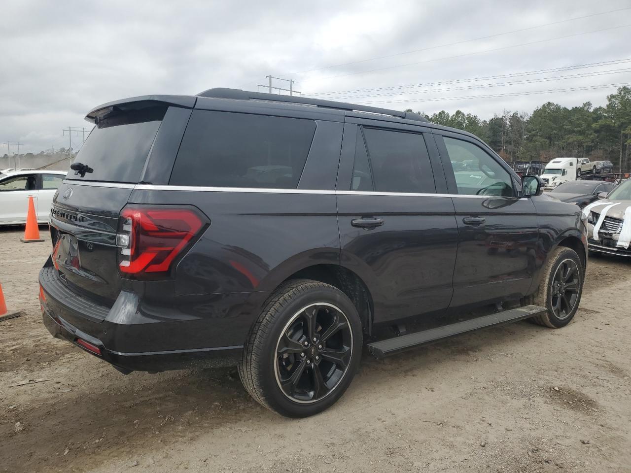 2024 FORD EXPEDITION - Image 3