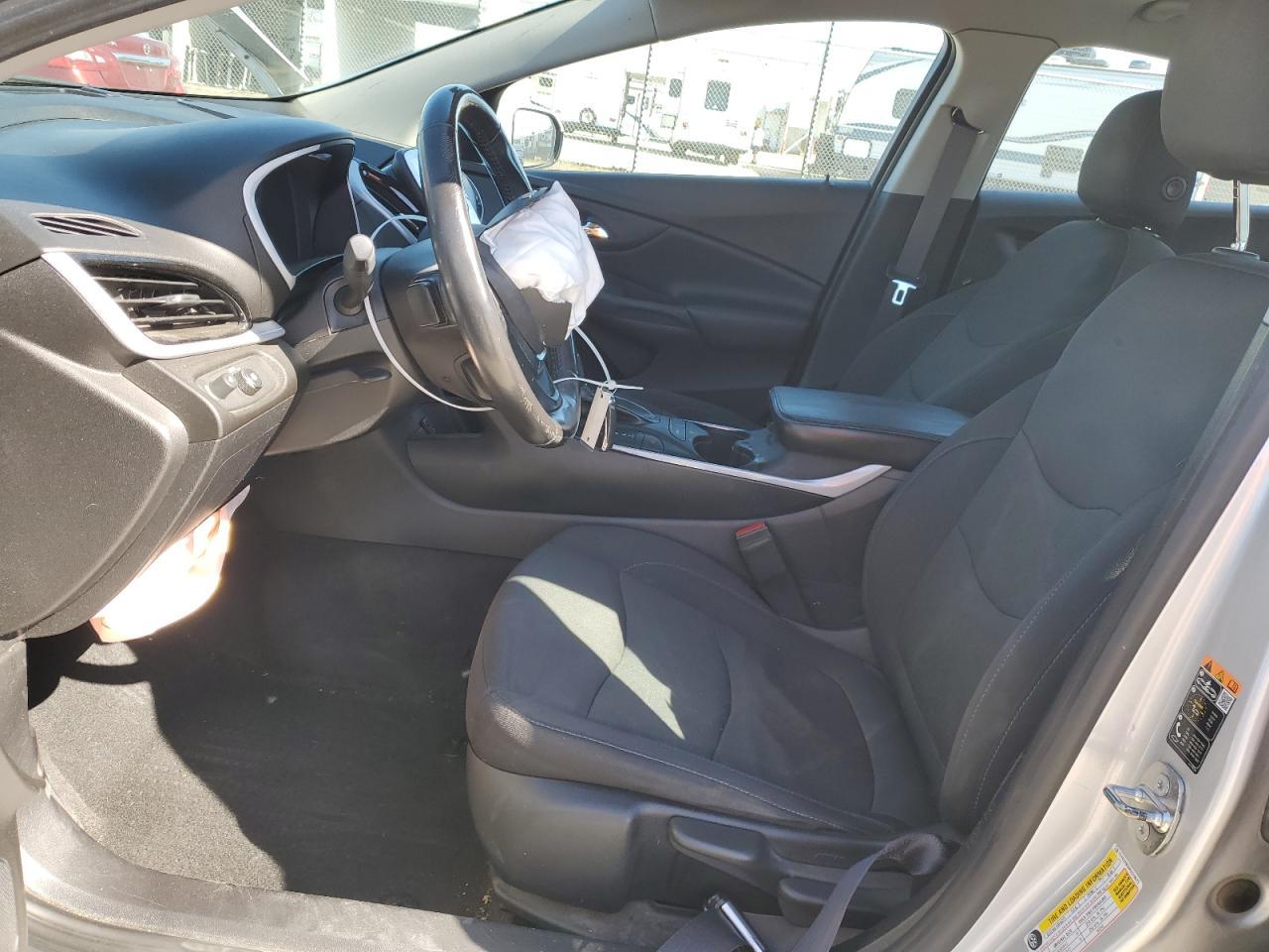 2017 CHEVROLET VOLT LT - Image 7