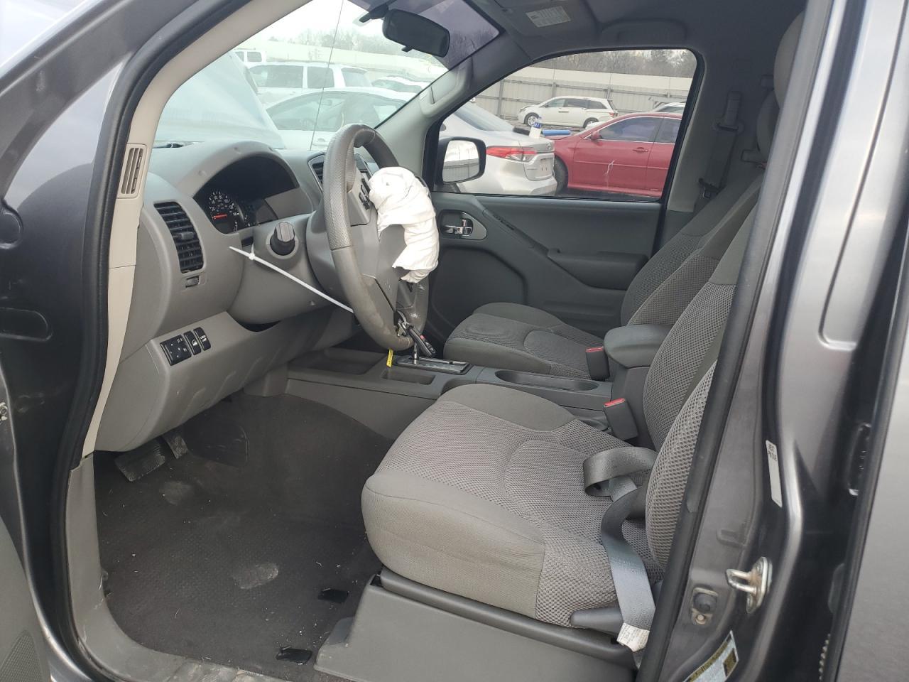2019 NISSAN FRONTIER S - Фото 7