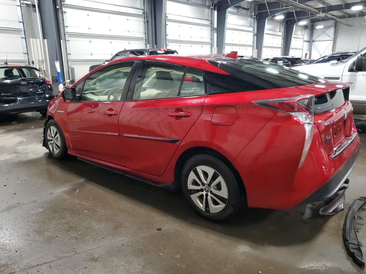 2016 TOYOTA PRIUS - Фото 2