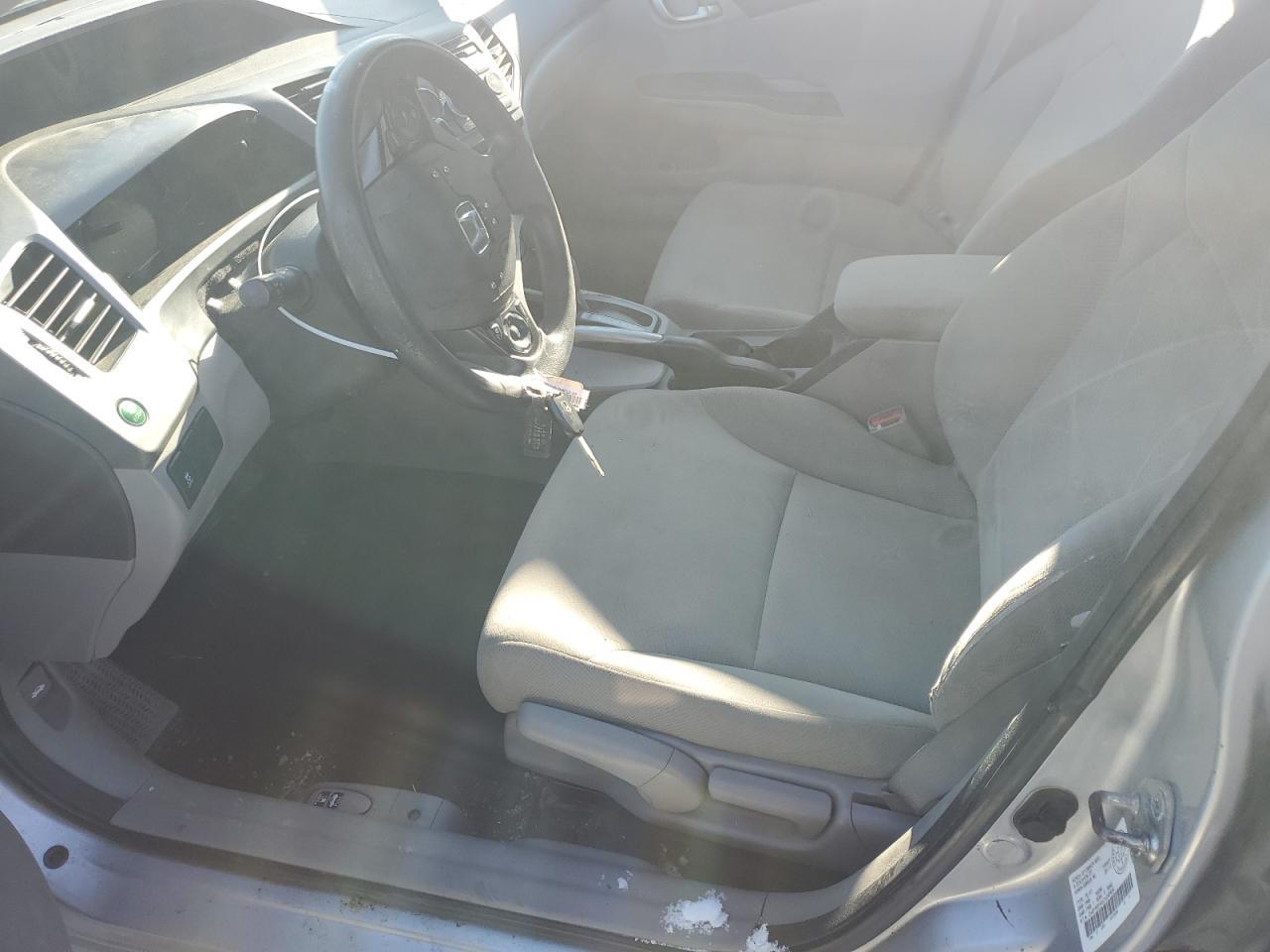 2012 HONDA CIVIC LX - Фото 7