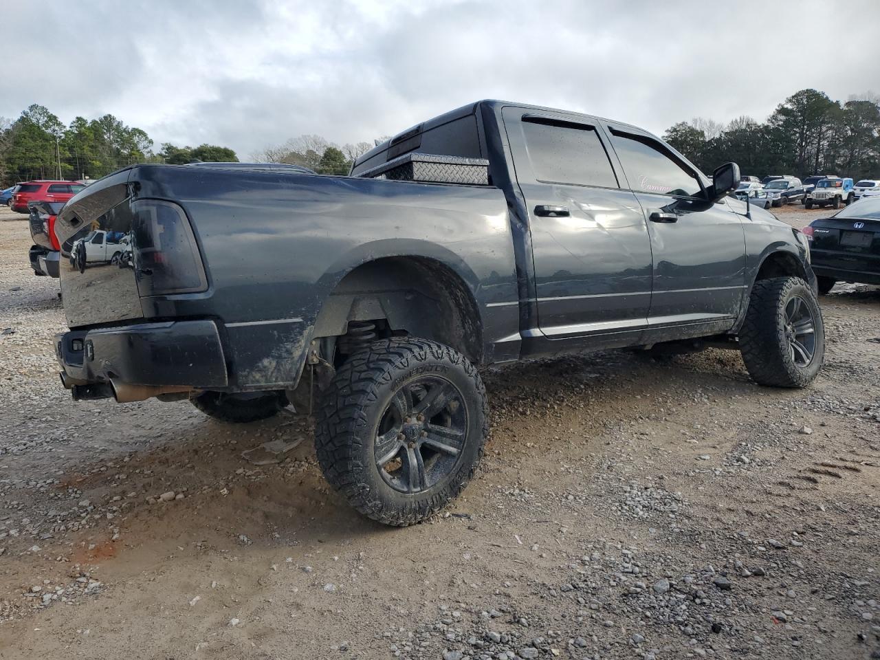 2015 RAM 1500 SPORT - Image 3