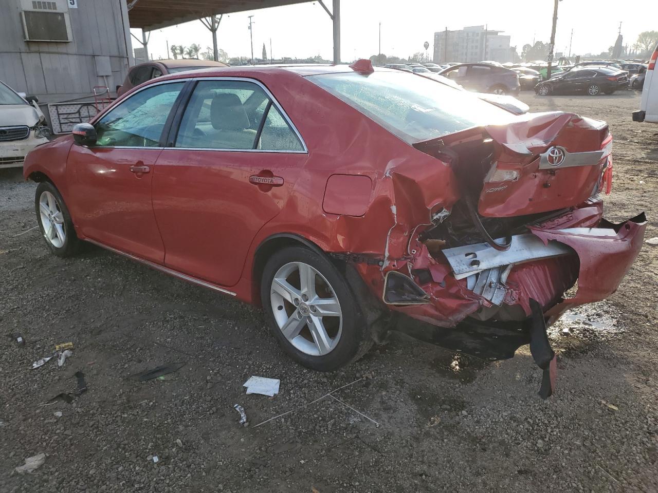 2013 TOYOTA CAMRY L - Image 2